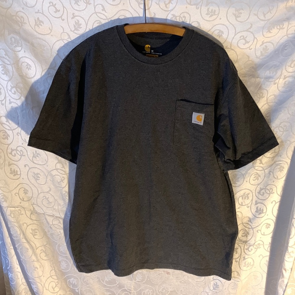 MENS MEDIUM CARHARTT TSHIRT